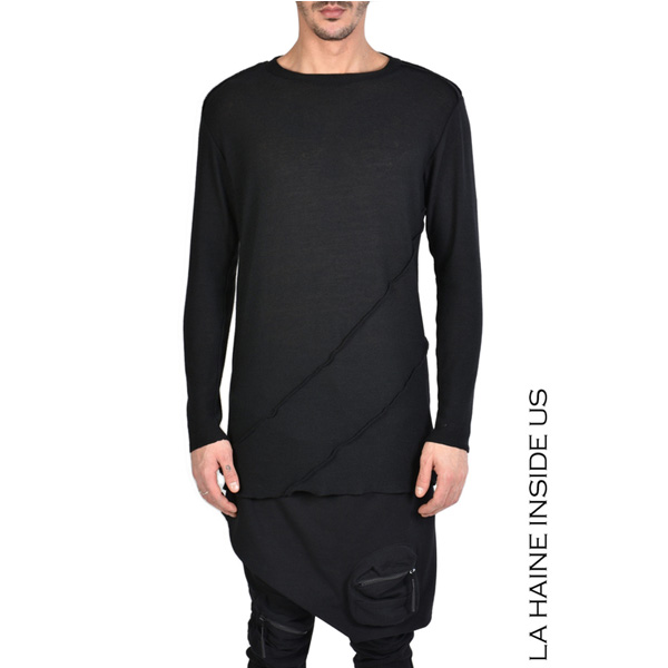 1-024 LONG SLEEVE BLACK SWEATER